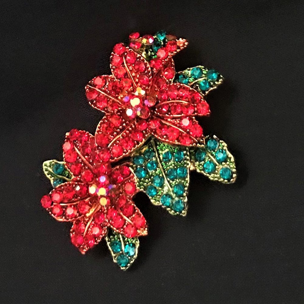 Red Beaded Glitter Flower Poinsettia Brooch Pin